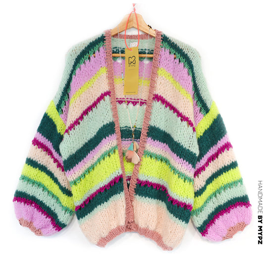 Knitting kit – MYPZ Light Alpaca Cardigan Featherlight No10 (ENG-NL-DE)