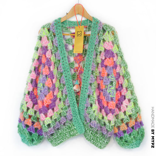 Crochet kit - MYPZ Chunky Hexagon Cardigan Pistachio (ENG-NL-DE)