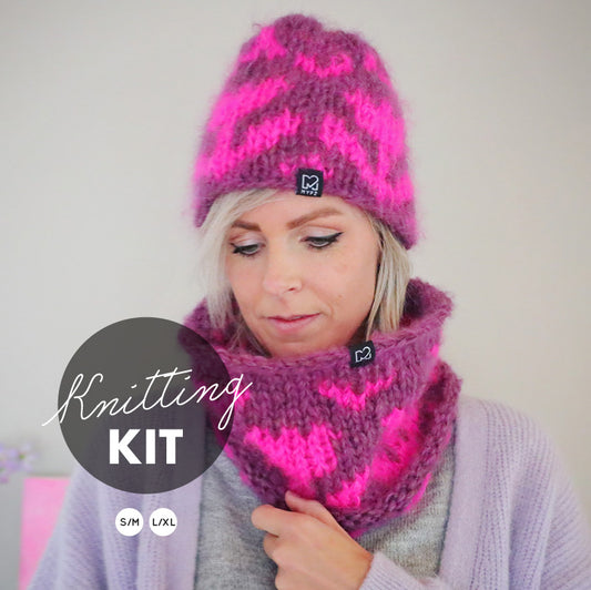 Knitting Kit – Chunky mohair Tulips hat + snood (ENG-NL)