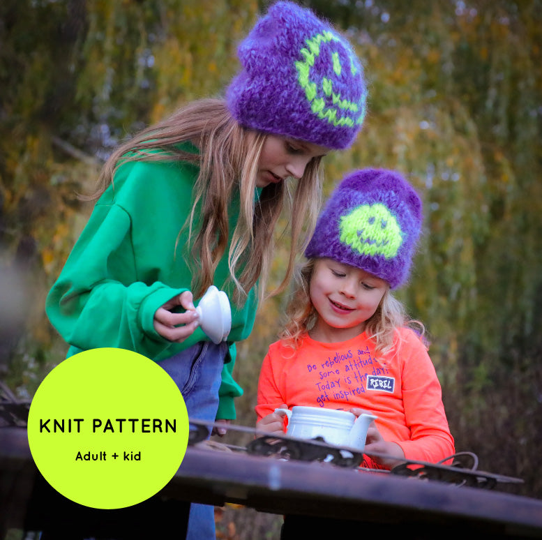 Knitting pattern – Chunky mohair Smiley beanies adult + kid (ENG-NL)